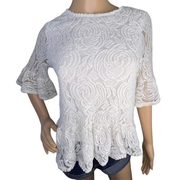Shannon Ford New York Lace Blouse With Floral Design and Flowy Hems - Picture 1 of 5